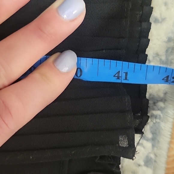 Lindor Pleated Skirt Pants 10 - Picture 9 of 9